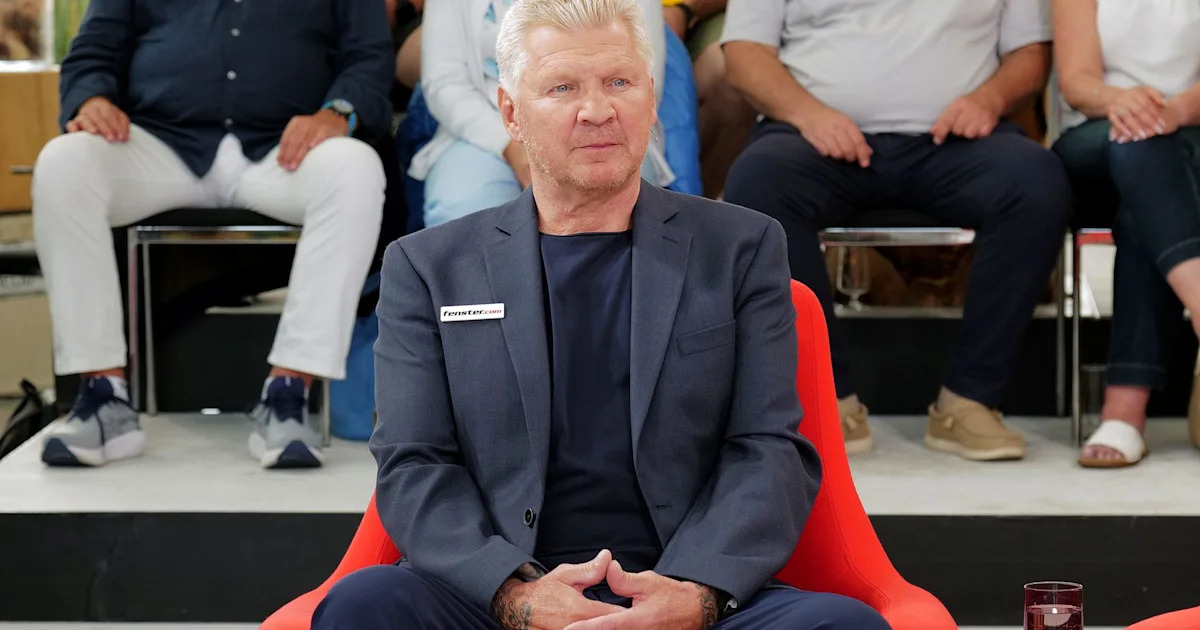 Effenberg believes Germany national team faces a tough future
