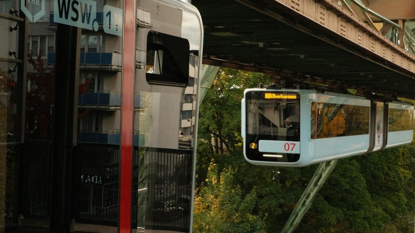 Germany&rsquo;s Flying Train That Most Americans Have Never Heard Of